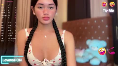 Kim online show from 02/21/25, 01:44