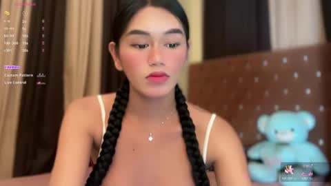 Kim online show from 02/24/25, 05:53