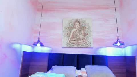 Anne online show from 11/21/25, 03:16