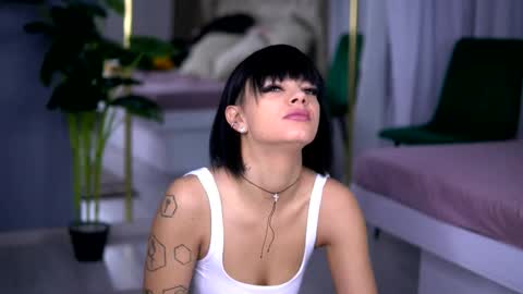 Anne online show from 01/13/26, 05:24