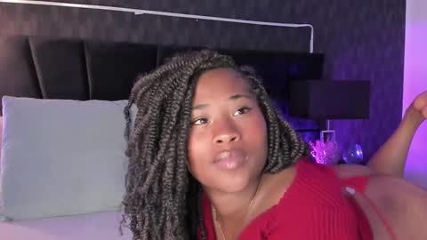 Snapshot of anneth__m chatting on 02/21/25, 10:48 Anneth online show from 02/21/25, 10:48