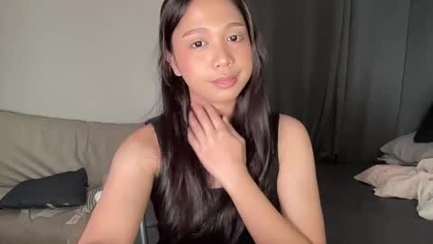 Annette 03 online show from 10/14/25, 04:52