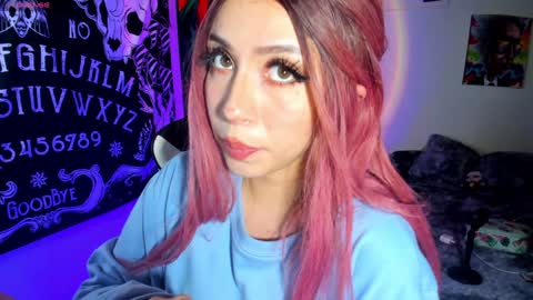 Snapshot of anni_420_ chatting on 12/09/24, 12:56 Nikoll online show from 12/09/24, 12:56