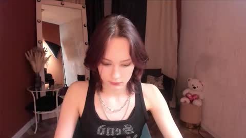 Anni online show from 12/03/25, 01:09