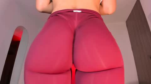 Creamy online show from 05/01/26, 01:21