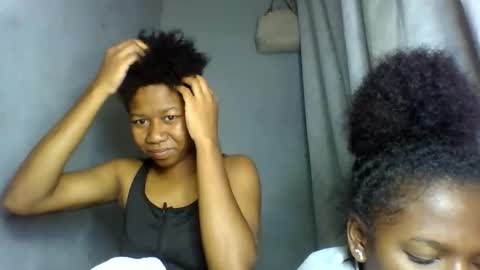 Snapshot of annick98 chatting on 02/13/26, 11:28 annick98 online show from 02/13/26, 11:28