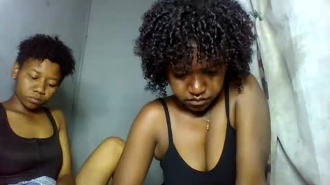 Snapshot of annick98 chatting on 02/14/26, 06:37 annick98 online show from 02/14/26, 06:37