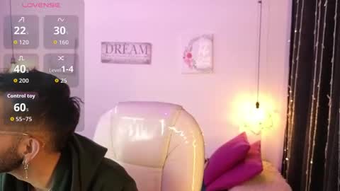 Annie And Ryan  online show from 03/01/26, 04:36