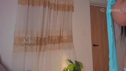 annie_barozzi online show from 05/23/26, 12:53