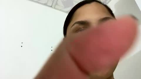 Snapshot of annie_catt_ chatting on 12/08/24, 12:51 Annie online show from 12/08/24, 12:51