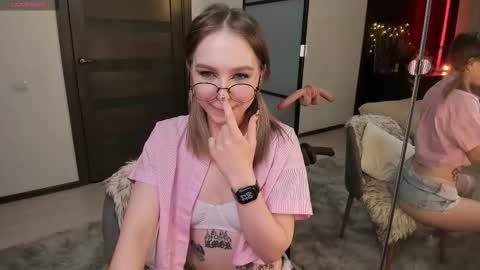 Annie online show from 03/07/26, 06:49