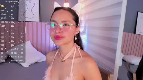   online show from 09/10/25, 12:05