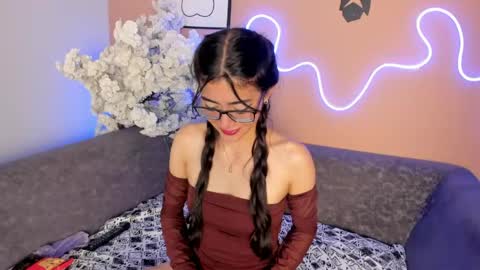 annie_noire online show from 05/21/26, 03:46