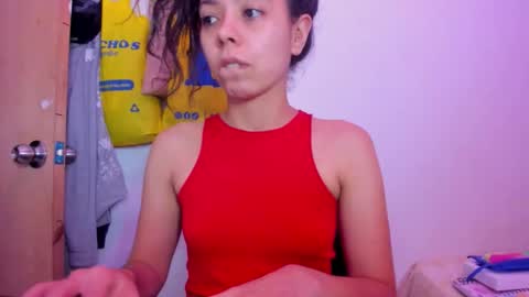 annie_rosse1017 online show from 02/07/26, 05:55