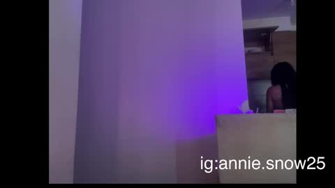 JEANNE no olvides seguirme dont forget follow me  uu online show from 03/11/25, 07:25