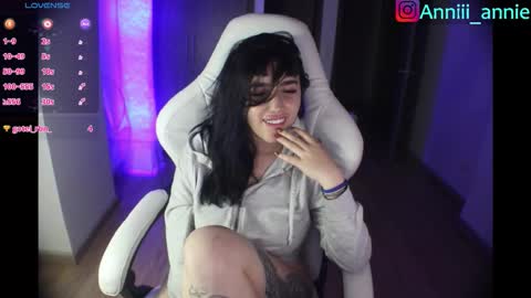 JEANNE no olvides seguirme dont forget follow me  uu online show from 02/28/26, 11:28