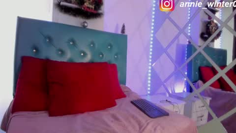 Annie online show from 01/02/25, 09:28