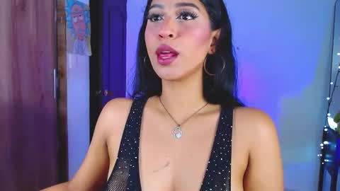 Snapshot of annieblu3 chatting on 11/03/25, 09:54 AnnieBlu3 online show from 11/03/25, 09:54