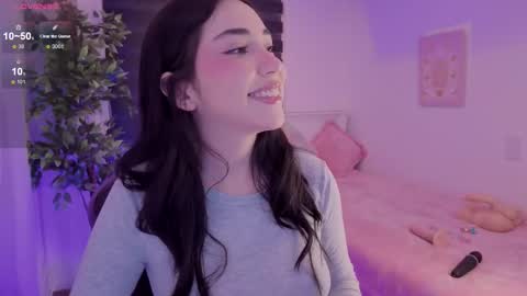 Cassandra online show from 10/25/25, 05:59