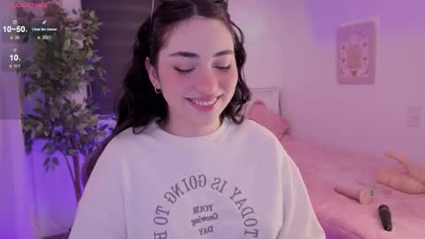 Cassandra online show from 01/12/26, 05:45