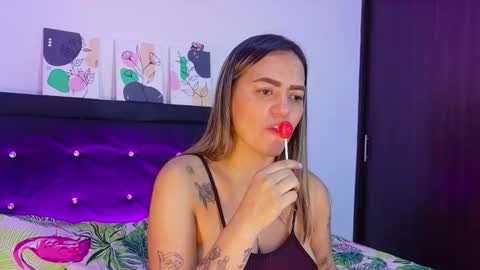 AnnieCollins69 online show from 01/07/26, 01:41