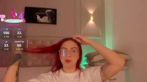 Annie online show from 09/09/25, 12:15