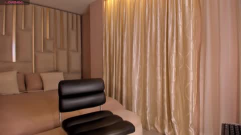 Annie Monroe online show from 10/31/25, 11:55