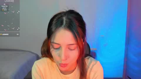 Annie online show from 09/24/25, 02:48