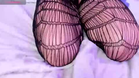 Snapshot of annienasty chatting on 02/17/25, 04:04 Annie online show from 02/17/25, 04:04