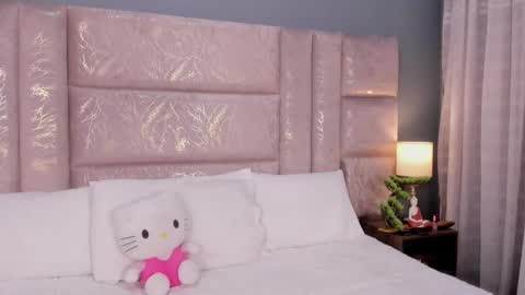 Snapshot of annienasty chatting on 10/03/25, 11:51 Annie online show from 10/03/25, 11:51