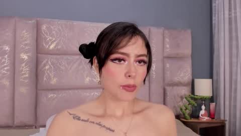 Snapshot of annienasty chatting on 10/11/25, 11:31 Annie online show from 10/11/25, 11:31