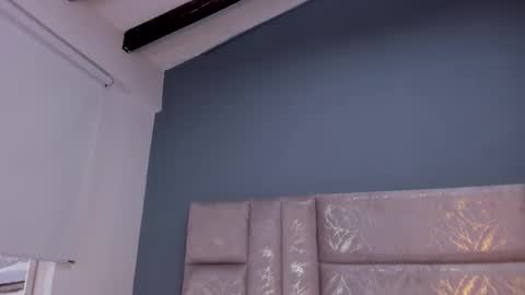 Snapshot of annienasty chatting on 10/12/25, 11:42 Annie online show from 10/12/25, 11:42