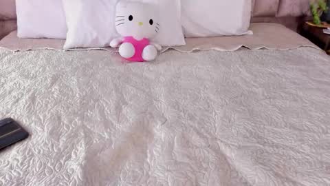 Snapshot of annienasty chatting on 11/01/25, 12:51 Annie online show from 11/01/25, 12:51