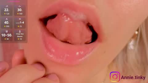 annietinky online show from 03/08/26, 02:04