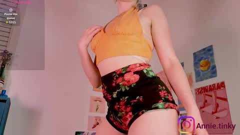 annietinky online show from 03/10/26, 02:16