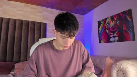 Snapshot of anniie_and_alex chatting on 01/12/25, 01:48 Annie Alex online show from 01/12/25, 01:48