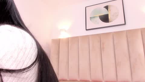 Annie Queen online show from 02/01/25, 02:58