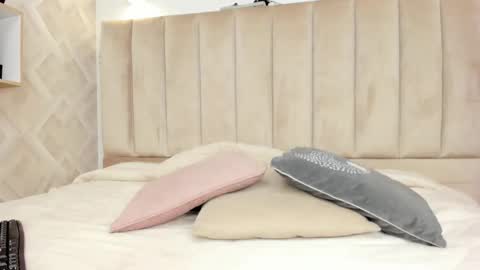 Annie Queen online show from 03/07/26, 08:50