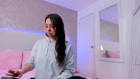 AnniieCooper online show from 03/24/26, 04:01