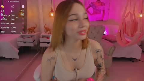 Snapshot of anniita_ chatting on 03/04/25, 06:26 VIVIANNA online show from 03/04/25, 06:26