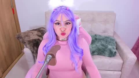 Gise. online show from 12/25/24, 01:20