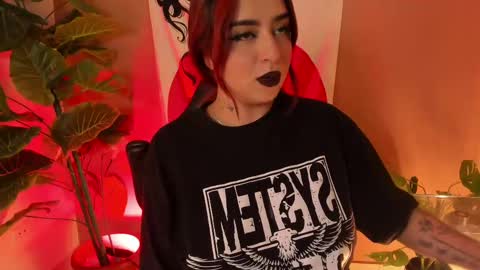 Annika online show from 03/10/25, 03:52