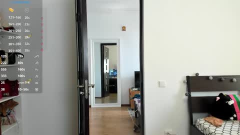 annisefoxy online show from 05/04/26, 12:34