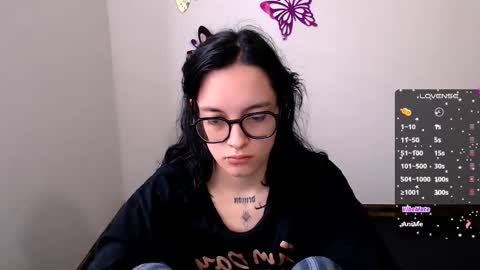 Snapshot of annittaprincess chatting on 11/26/25, 04:52 Gaby 3 online show from 11/26/25, 04:52