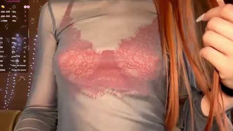 Snapshot of annrosy chatting on 01/13/26, 10:42 Hello my name is Kate online show from 01/13/26, 10:42