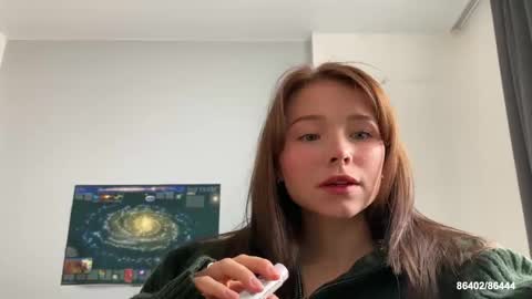 Snapshot of anntics_ chatting on 11/23/25, 09:42 N antics online show from 11/23/25, 09:42