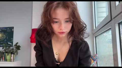 Snapshot of anntics_ chatting on 12/14/25, 05:24 N antics online show from 12/14/25, 05:24