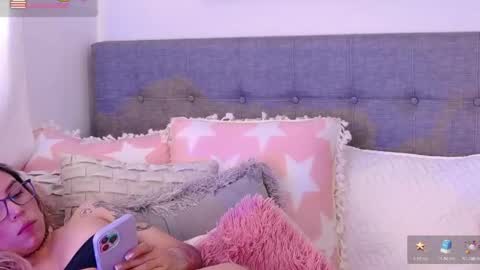 Snapshot of anntonellalee chatting on 05/11/26, 05:10 Antonella Lee online show from 05/11/26, 05:10