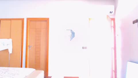 adrenalinE online show from 01/20/25, 01:00