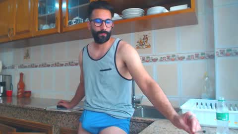 adrenalinE online show from 09/19/25, 02:40